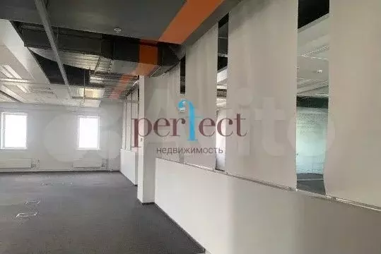 Аренда 1710,9 м2 ПСН в Торговом центре Гвоздь на Андропова - Фото 0