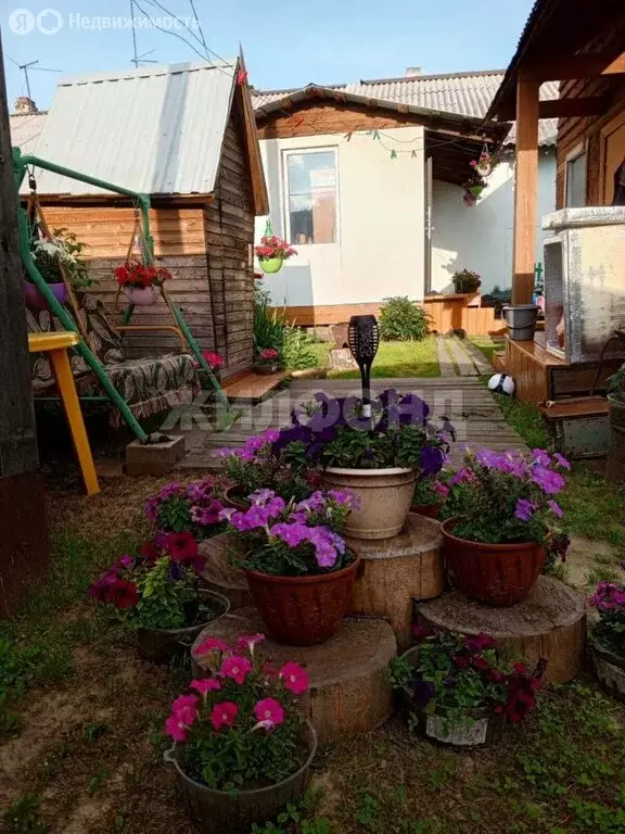 Дом в Иня-Восточная, Центральная улица (24.5 м) - Фото 1
