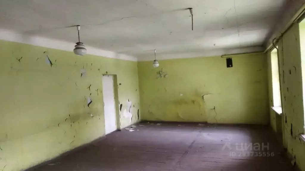 Помещение свободного назначения в Ростовская область, Гуково ул. ... - Фото 2
