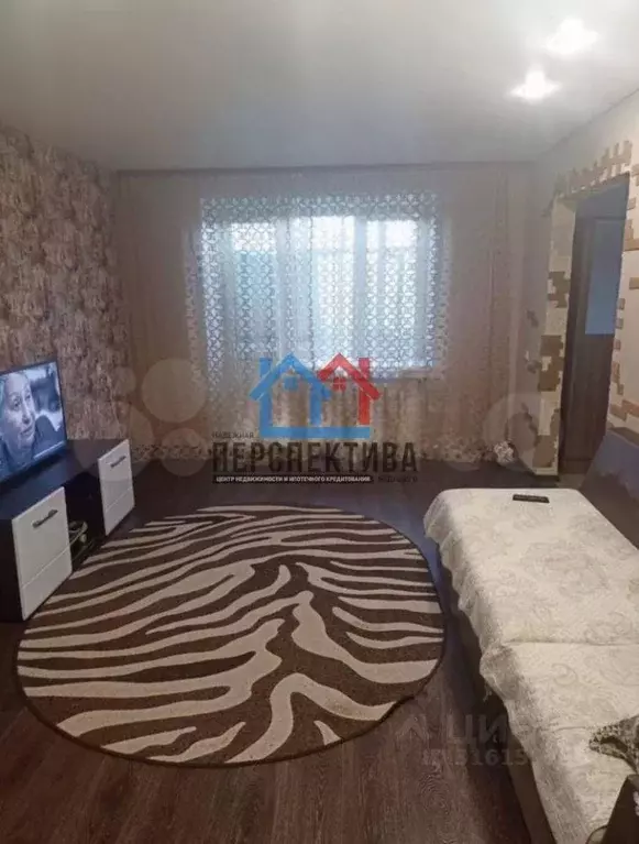 3-к кв. Тюменская область, Тобольск Иртышский мкр, 8 (58.0 м) - Фото 0