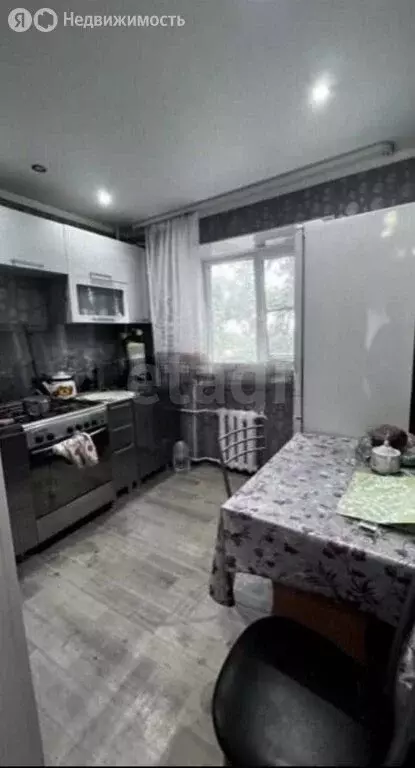 2-комнатная квартира: Астрахань, 1-я Железнодорожная улица, 26 (41 м) - Фото 1