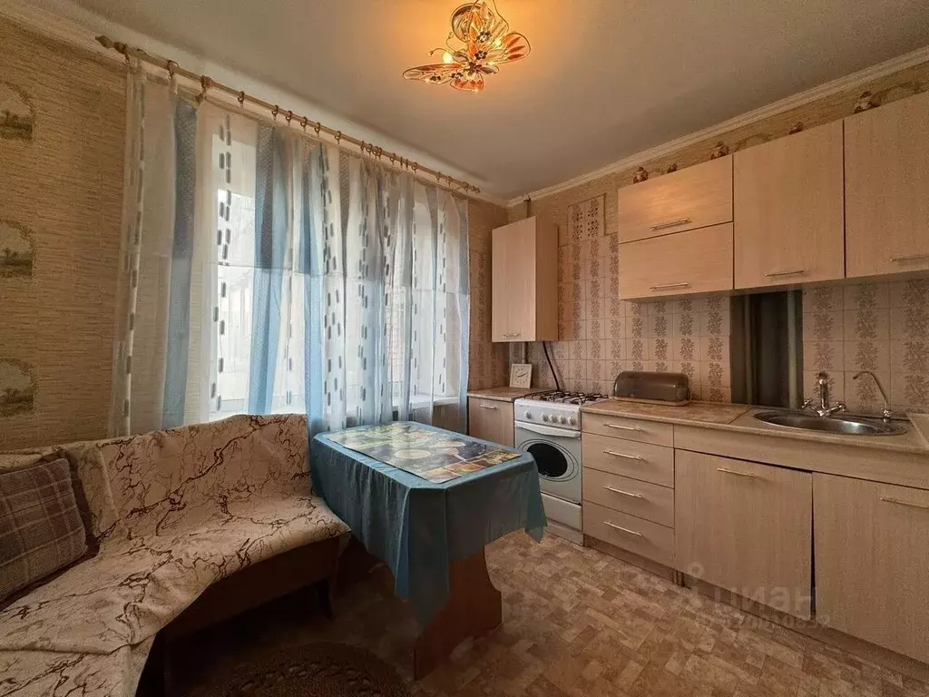 3-к кв. Ростовская область, Ростов-на-Дону, Нахичевань ул. 11-я Линия, ... - Фото 0
