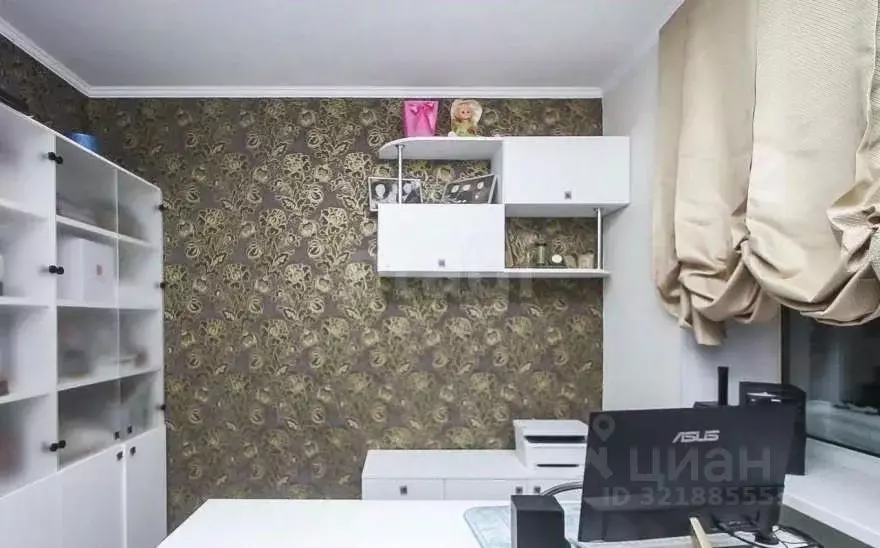 4-к кв. Ханты-Мансийский АО, Сургут просп. Мира, 7/1 (90.0 м) - Фото 1