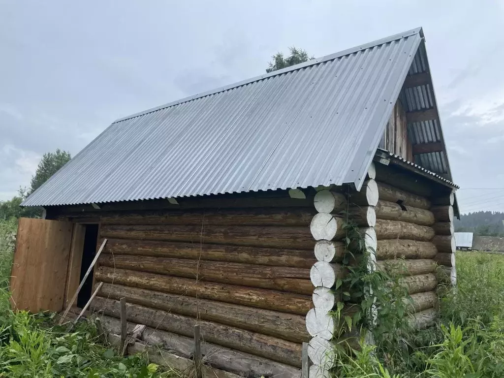 Дом в Пермский край, Оханский муниципальный округ, с. Андреевка ул. ... - Фото 1
