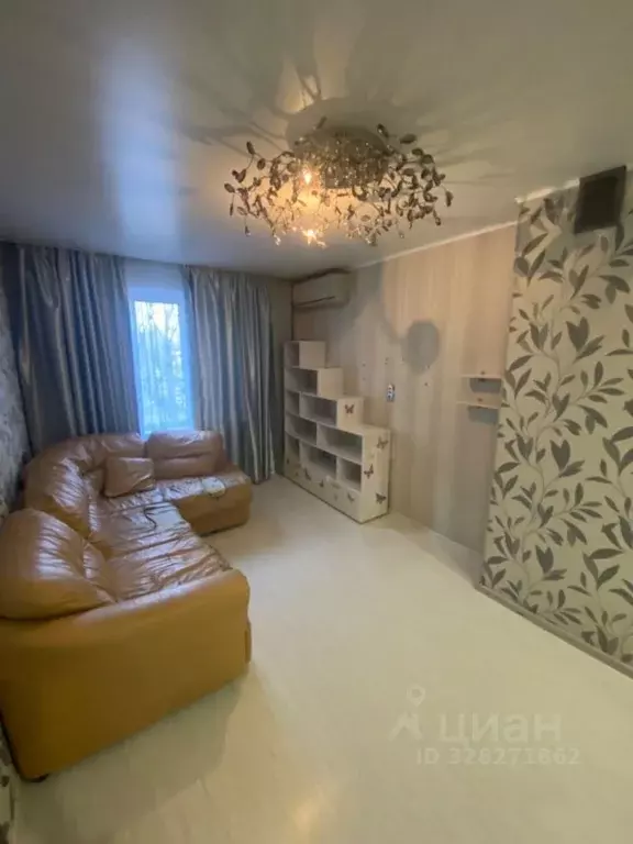 3-к кв. Челябинская область, Челябинск Российская ул., 196а (61.6 м) - Фото 2