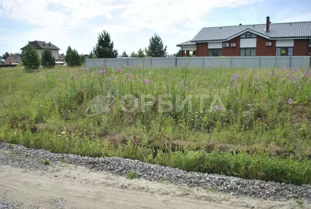 Участок в Тюменский район, деревня Зубарева (8.2 м) - Фото 0