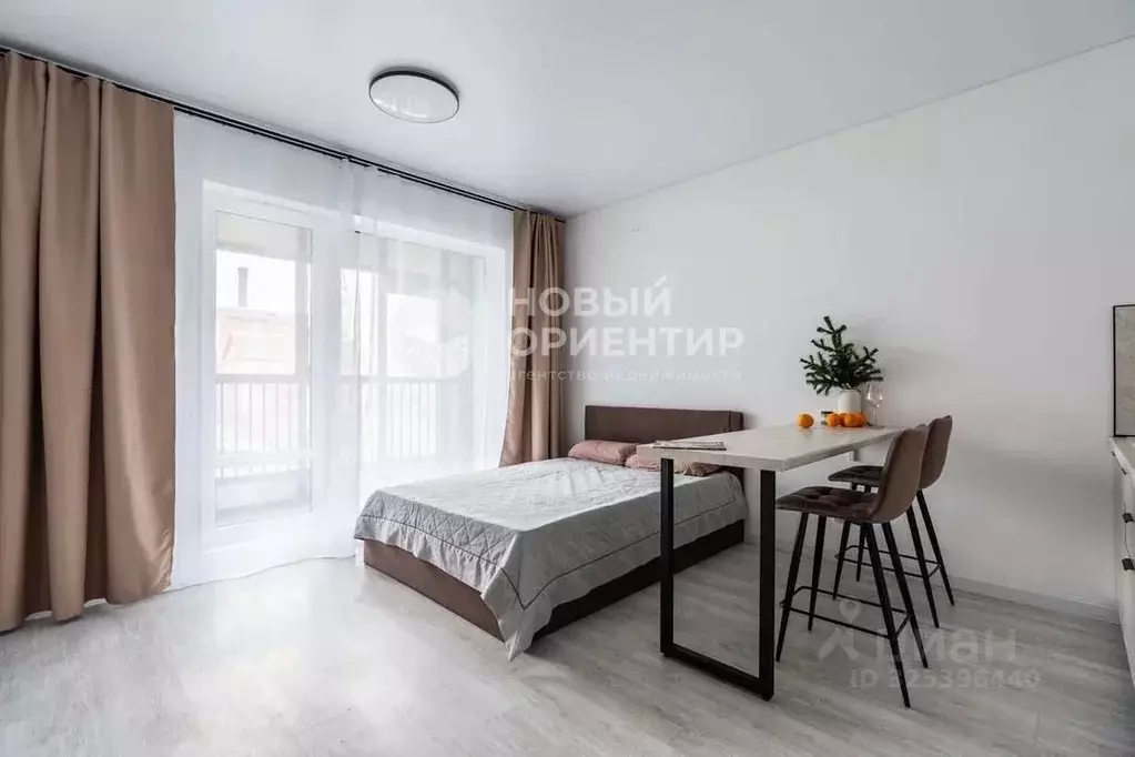 Студия Свердловская область, Екатеринбург ул. Монтерская, 4 (26.0 м) - Фото 1