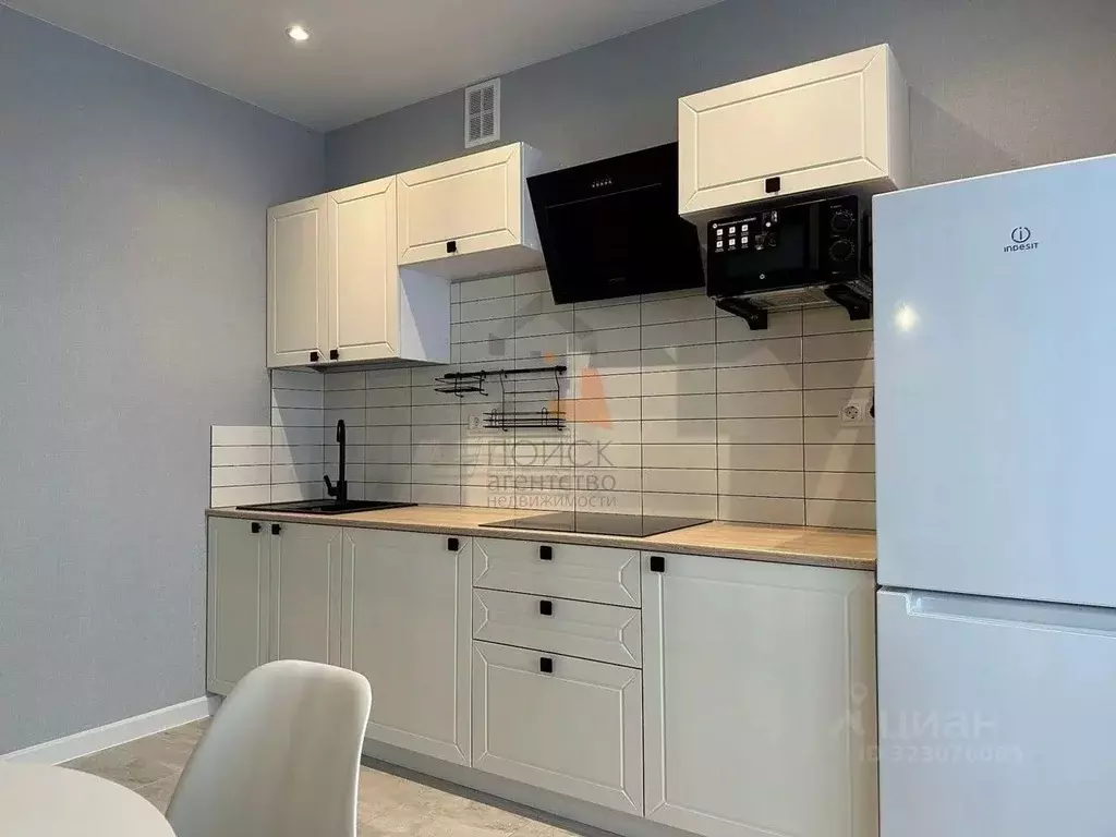 1-к кв. Татарстан, Казань Портовая ул., 37к2 (40.0 м) - Фото 2