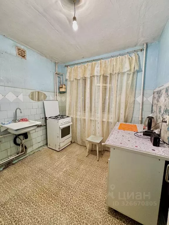 2-к кв. Волгоградская область, Волгоград ул. Кирова, 132 (43.0 м) - Фото 1