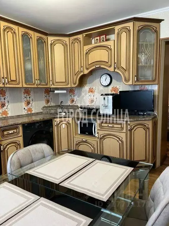 2-к кв. Омская область, Омск просп. Мира, 163к3 (50.2 м) - Фото 0