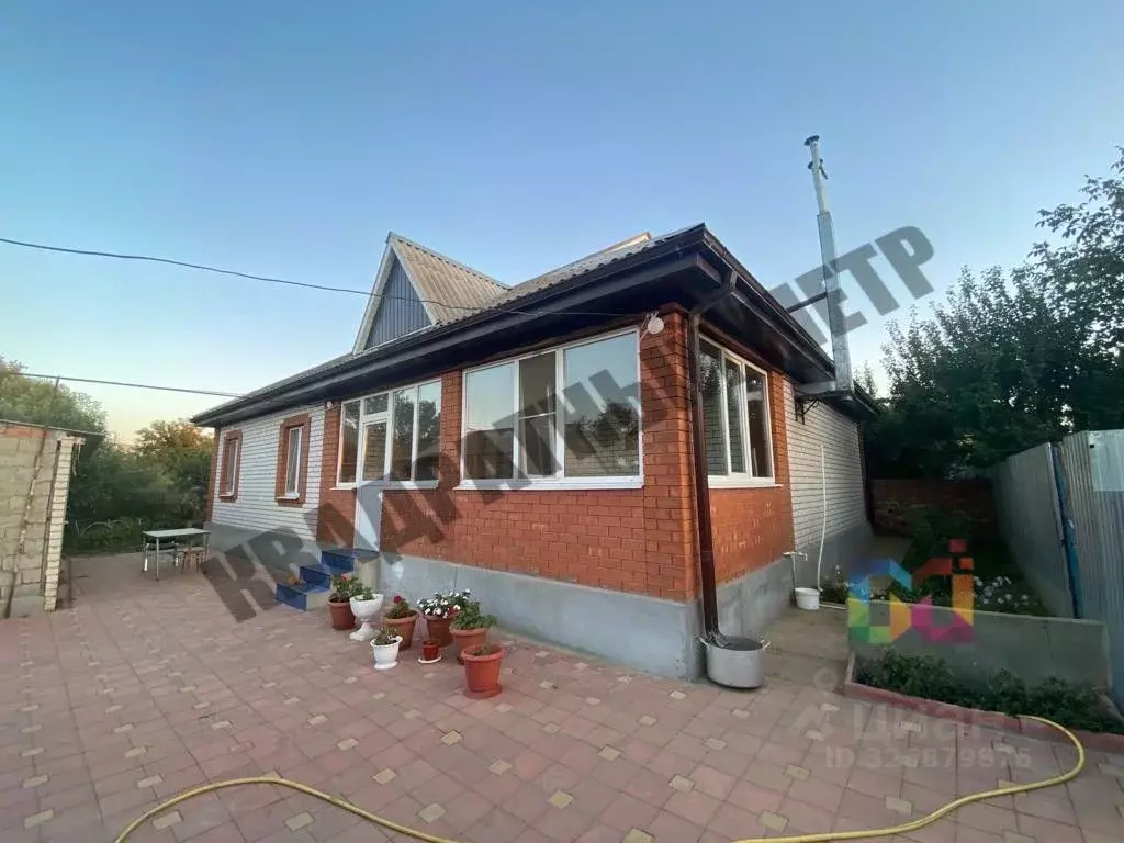 Дом в Калмыкия, Элиста Новонародный пер., 9 (110 м) - Фото 1