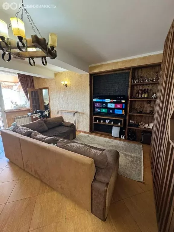 2-комнатная квартира: Симферополь, Училищная улица, 22 (71 м) - Фото 1