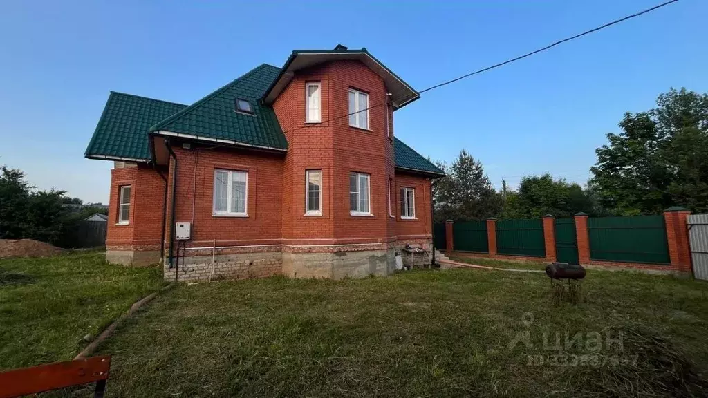 Дом в Смоленская область, Вязьма Солнечная ул., 22 (183 м) - Фото 2
