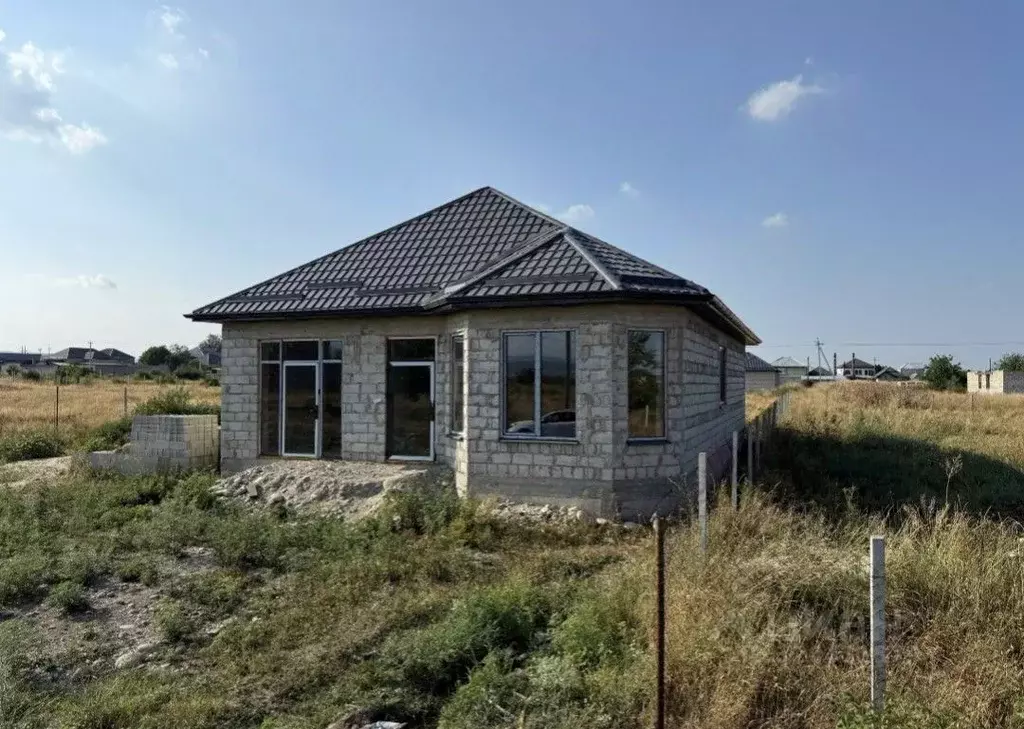 Дом в Кабардино-Балкария, Чегем ул. Кудаева (150 м) - Фото 0