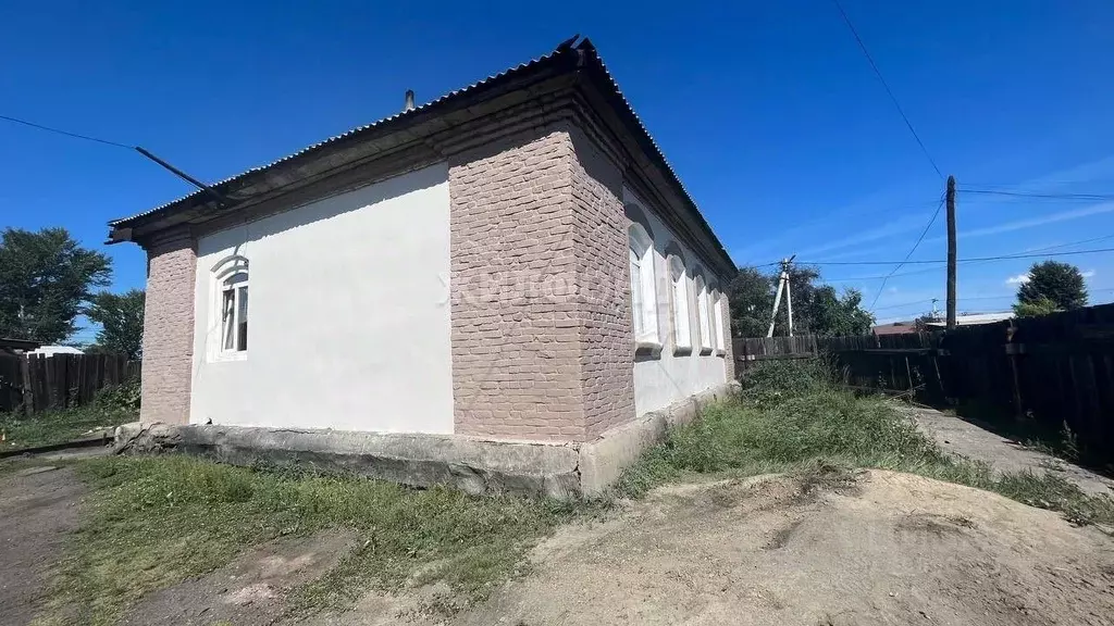 Дом в Тыва, Кызыл Полевая ул. (78 м) - Фото 1