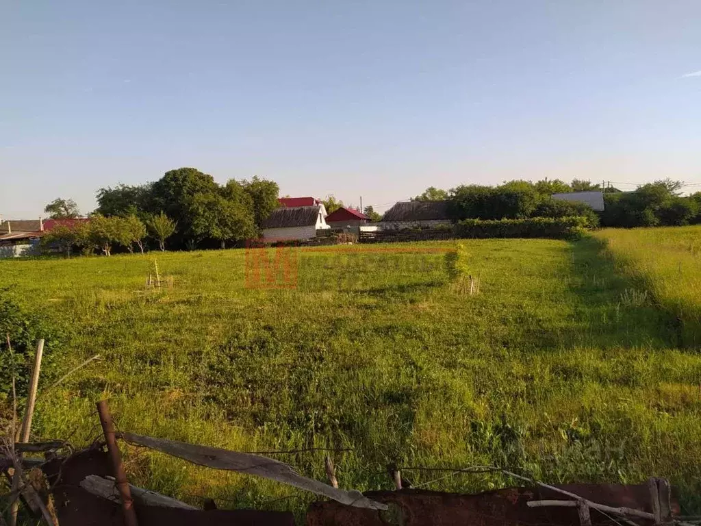 Участок в Белгородская область, Старооскольский городской округ, с. ... - Фото 0