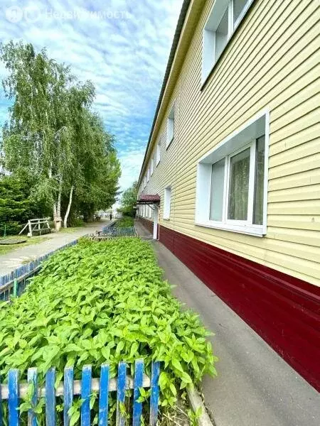 2-комнатная квартира: Любинский район, рабочий посёлок Красный Яр, ... - Фото 2