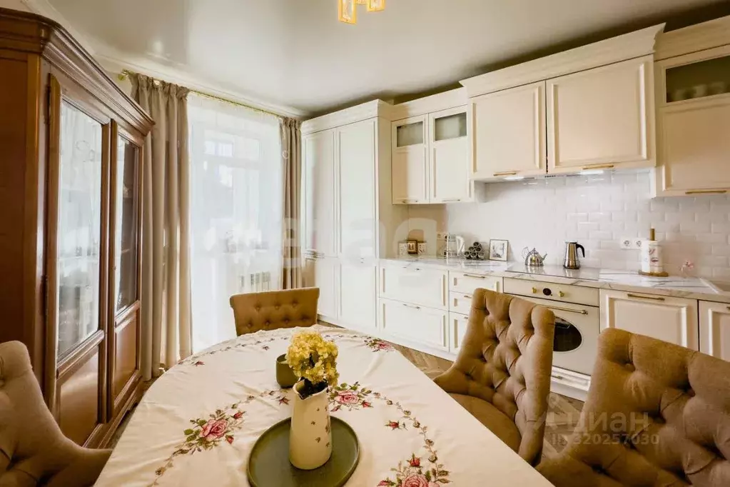 3-к кв. Костромская область, Кострома ул. Красная Слобода, 24 (115.5 ... - Фото 2