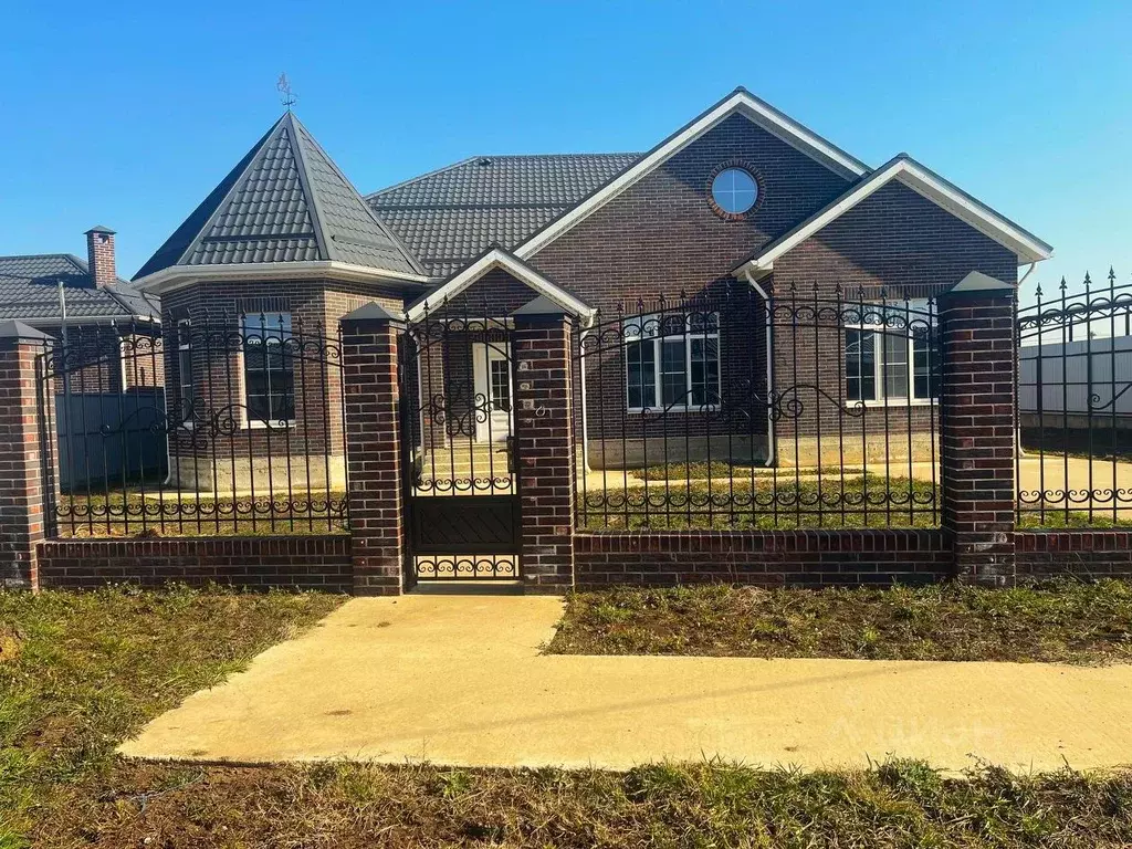 Коттедж в Адыгея, Тахтамукайский район, Старобжегокай аул ул. ... - Фото 1