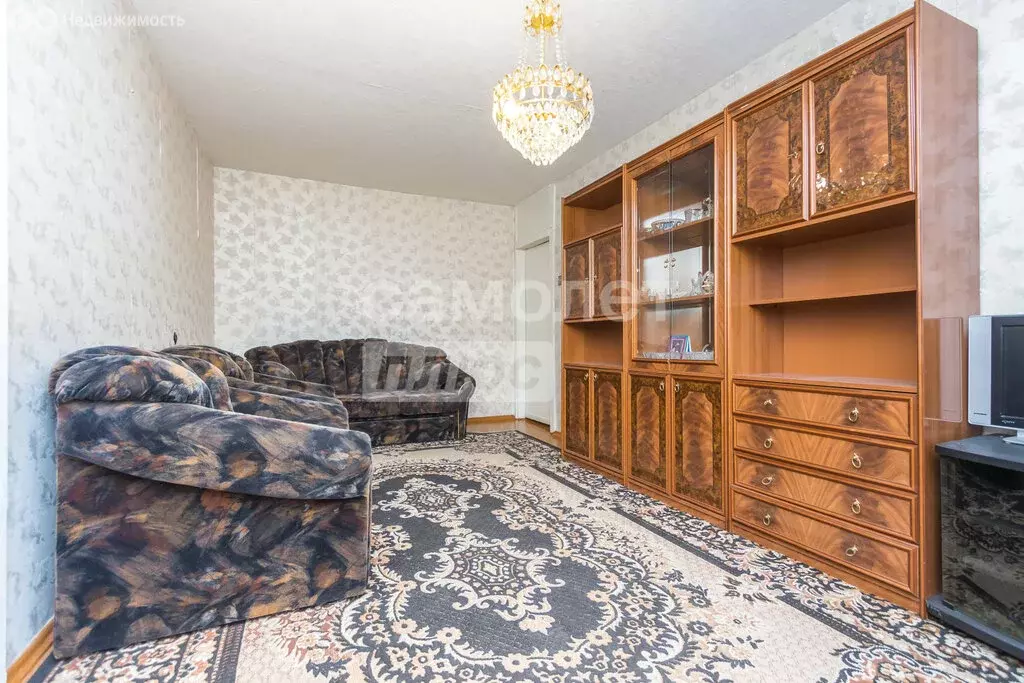 3-комнатная квартира: Уфа, улица Бориса Домашникова, 24 (55.7 м) - Фото 2