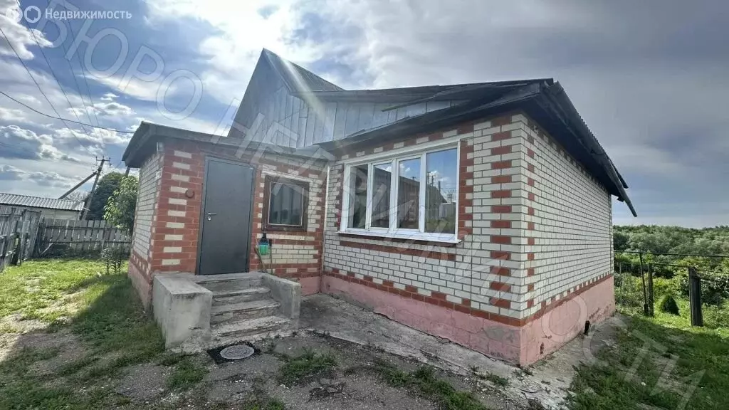 Дом в село Хоперское, Советская улица, 327 (130.9 м) - Фото 1