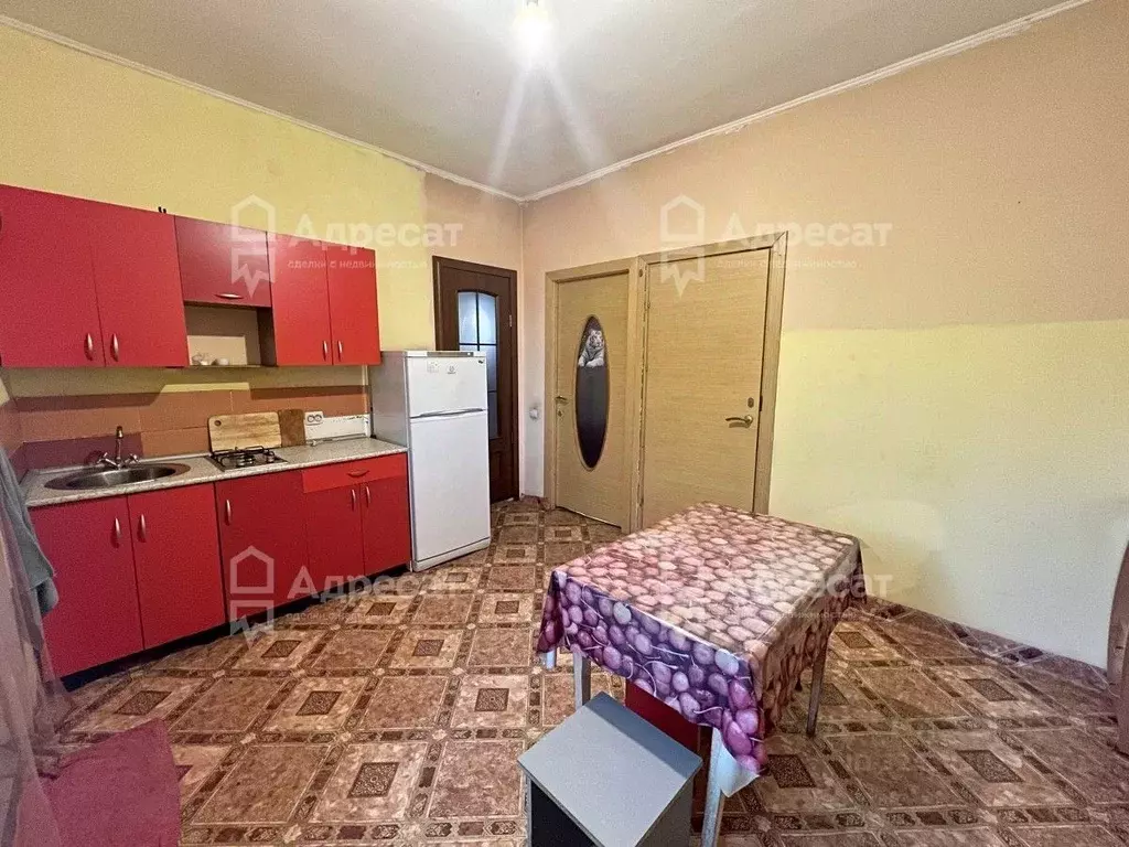 Дом в Волгоградская область, Волгоград ул. Неждановой (50 м) - Фото 1