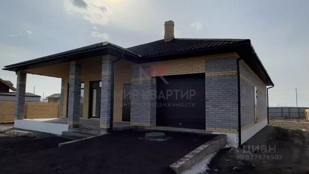 Дом в Хакасия, Абакан ул. Живописная, 7 (155 м) - Фото 1