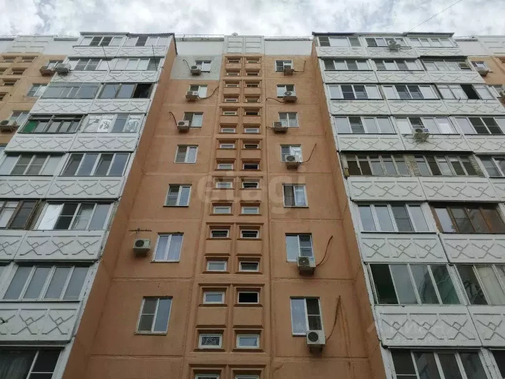 3-к кв. Астраханская область, Астрахань ул. 4-я Черниговская, 20 (67.5 ... - Фото 0