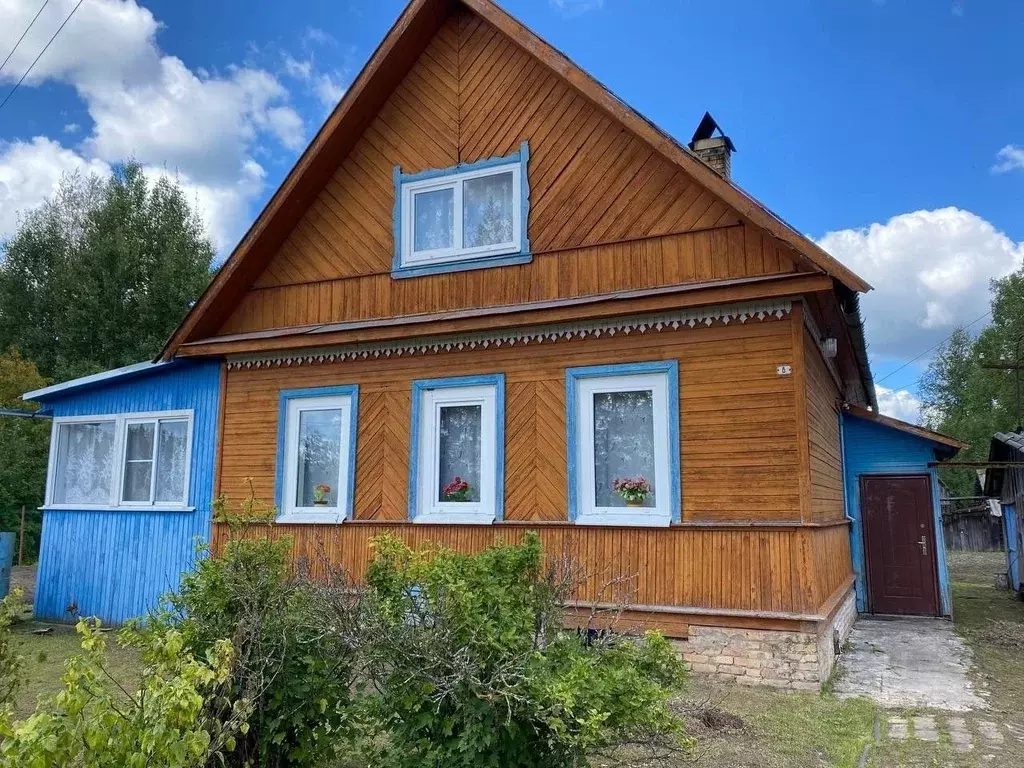 Дом в Новгородская область, Боровичский район, Опеченское с/пос, д. ... - Фото 1