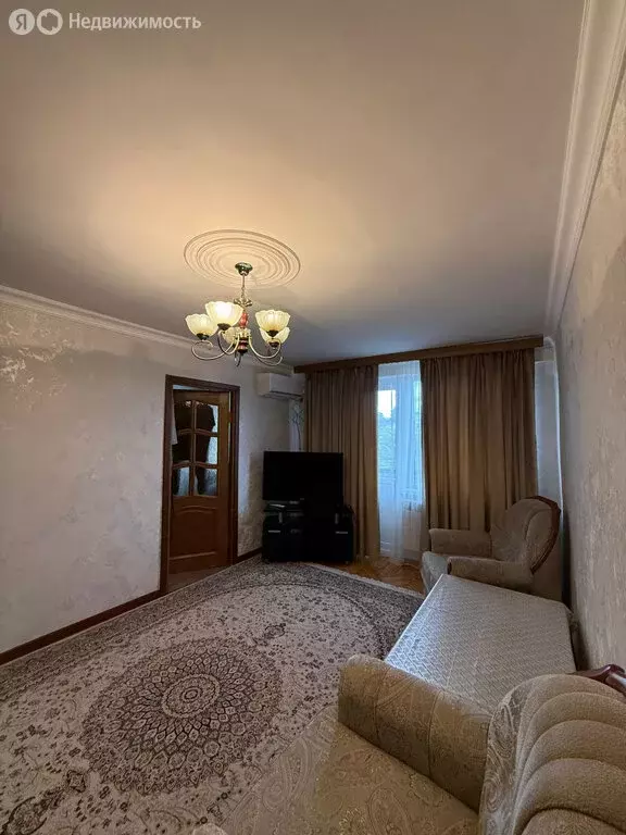 3-комнатная квартира: Дербент, улица Генриха Гасанова, 4 (57 м) - Фото 1