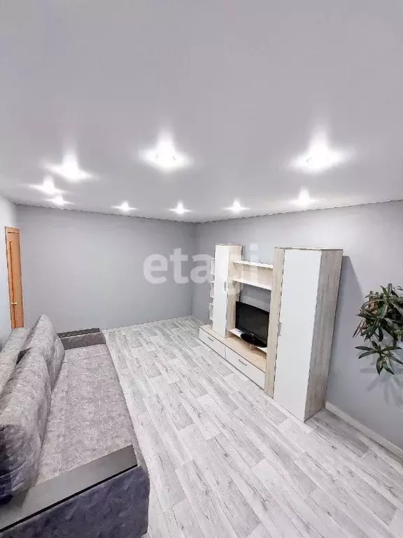 3-к кв. Иркутская область, Ангарск 12А мкр, 2 (65.0 м) - Фото 1