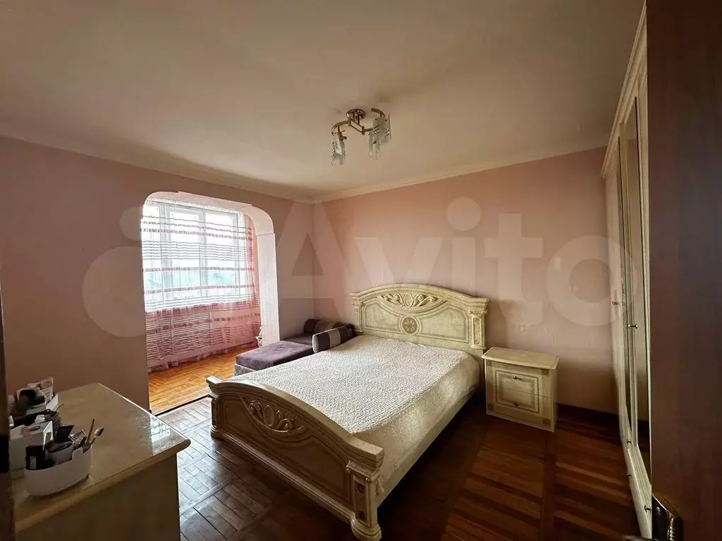 3-к. квартира, 74 м, 5/5 эт. - Фото 0