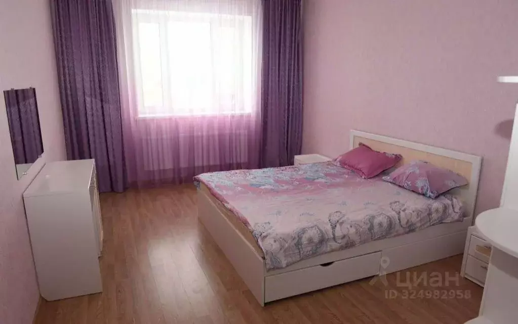 2-к кв. Белгородская область, Старый Оскол Степной мкр,  (72.0 м) - Фото 2