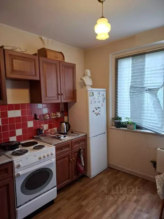 1-к кв. Московская область, Подольск Тепличная ул., 8 (38.0 м) - Фото 0