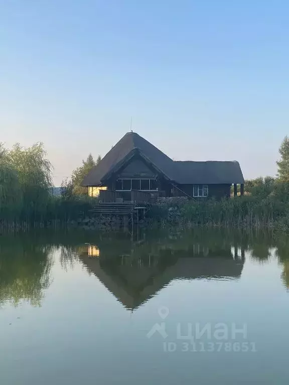 Дом в Тверская область, Рамешковский муниципальный округ, д. Селище  ... - Фото 0