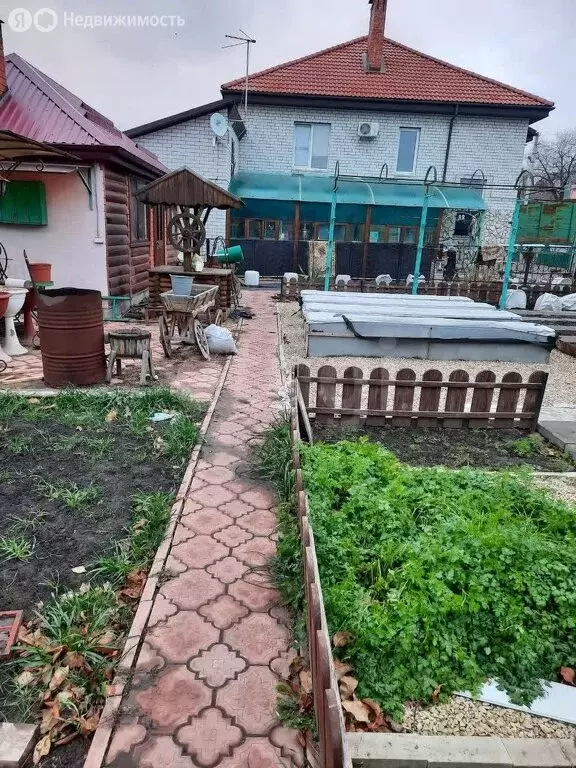 Дом в Энгельс, улица Персидского, 110 (180 м) - Фото 2