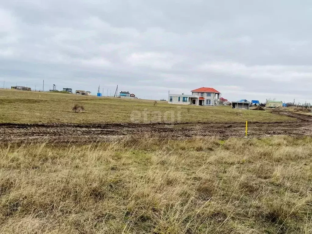 Участок в Крым, Черноморский район, Оленевское с/пос, с. Оленевка  ... - Фото 1