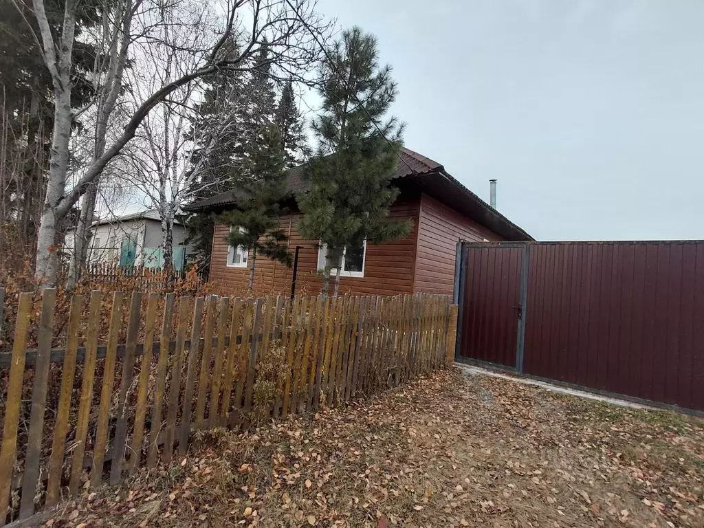 Дом в Хакасия, Абакан Центральная ул., 86 (80 м) - Фото 1