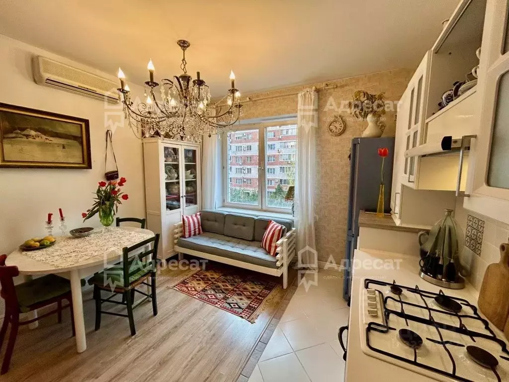 3-к кв. Волгоградская область, Волгоград Двинская ул., 11А (76.8 м) - Фото 2