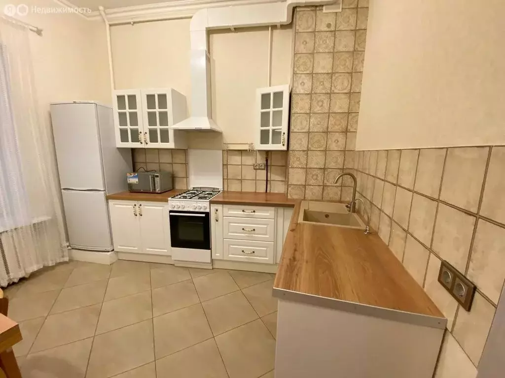 3-комнатная квартира: Санкт-Петербург, Мучной переулок, 1/38 (88.8 м) - Фото 2