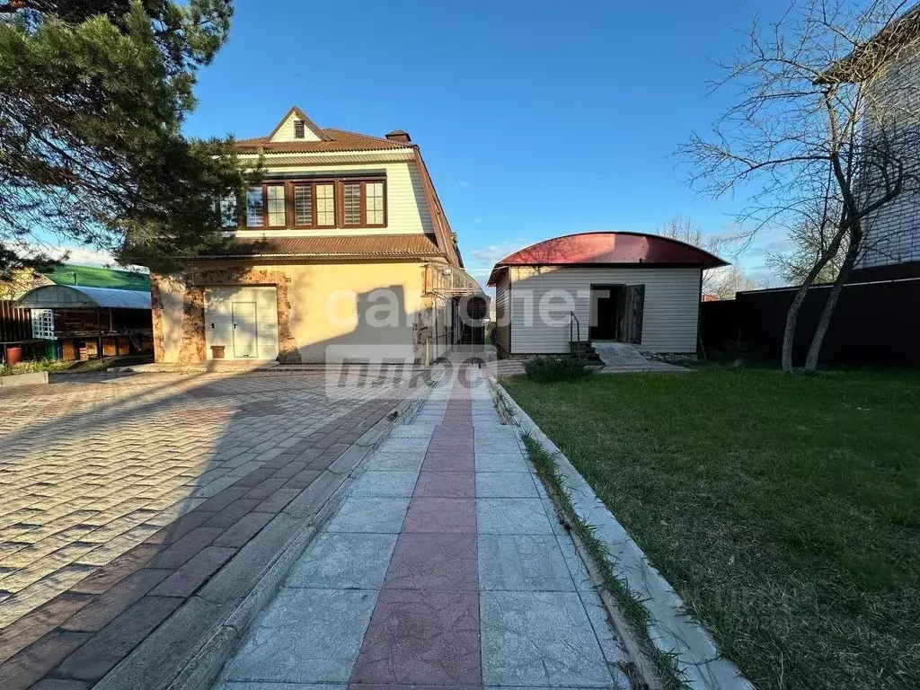 Дом в Тверская область, Кимры ул. 50 лет ВЛКСМ, 147 (250 м) - Фото 0