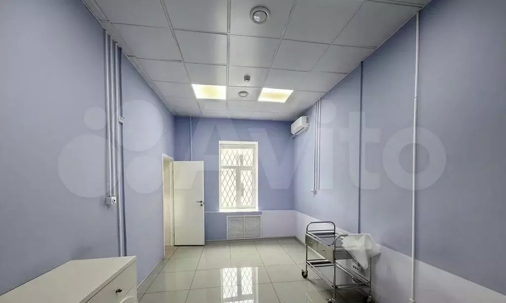 Свободного назначения с санузлом, косметология, ма - Фото 1
