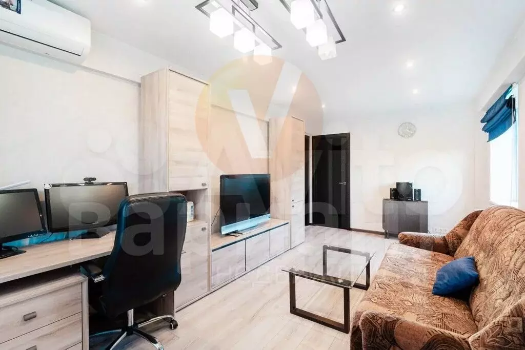 2-к. квартира, 44 м, 5/5 эт. - Фото 1