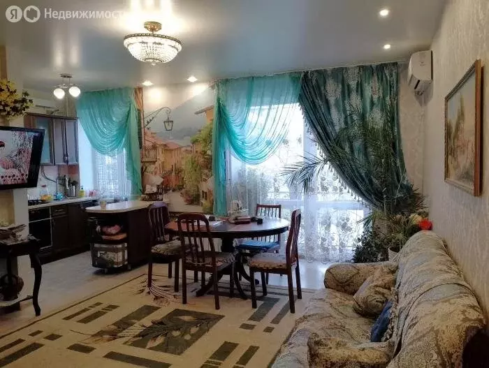 2-комнатная квартира: Евпатория, улица Казаса, 9 (53 м) - Фото 2