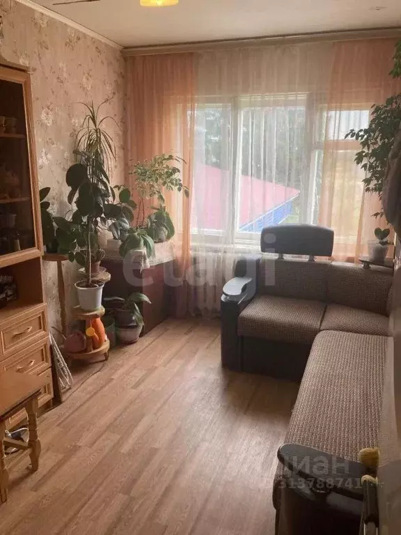 2-к кв. Калужская область, Калуга Взлетная ул., 44 (42.0 м) - Фото 0