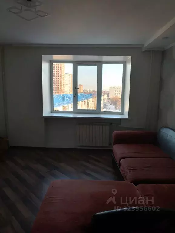 3-к кв. Омская область, Омск ул. Химиков, 20 (60.0 м) - Фото 0