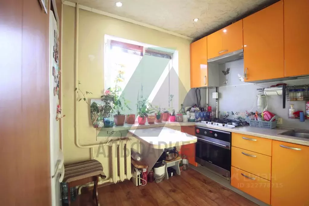 2-к кв. Омская область, Омск ул. Лукашевича, 15 (44.4 м) - Фото 0