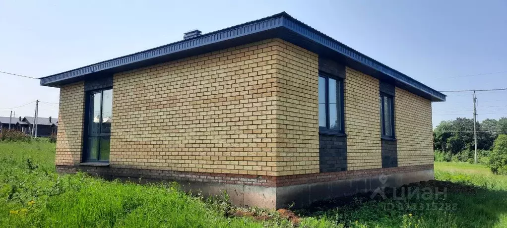 Коттедж в Башкортостан, Уфимский район, Жуковский сельсовет, д. ... - Фото 1