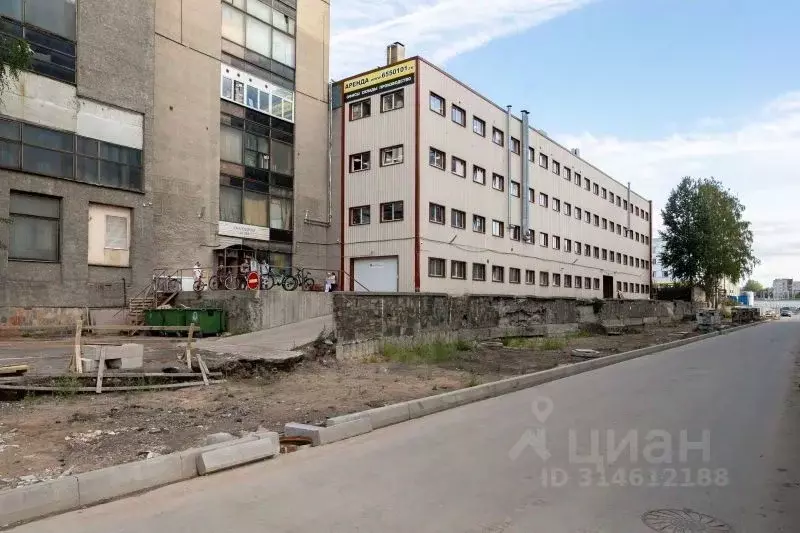 Торговая площадь в Санкт-Петербург просп. Тореза, 68Ж (127 м) - Фото 0