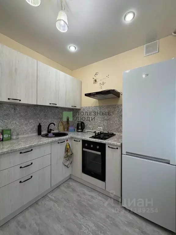 2-к кв. Иркутская область, Ангарск 7-й мкр, 13 (52.7 м) - Фото 1